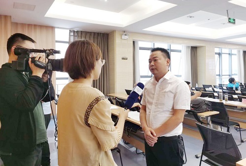 江蘇省揚州市電視臺采訪五公司江蘇儀征項目